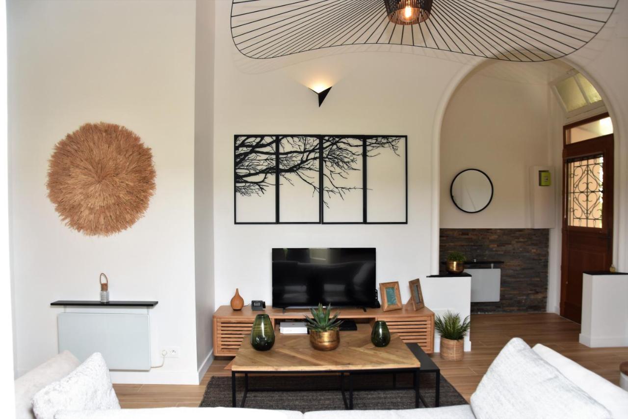 شقة Bellecour Loft مينتون المظهر الخارجي الصورة